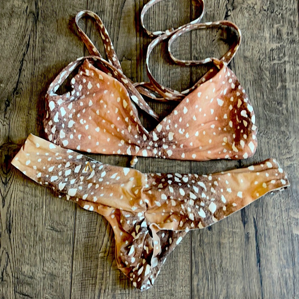 Boyd and Arrows swim